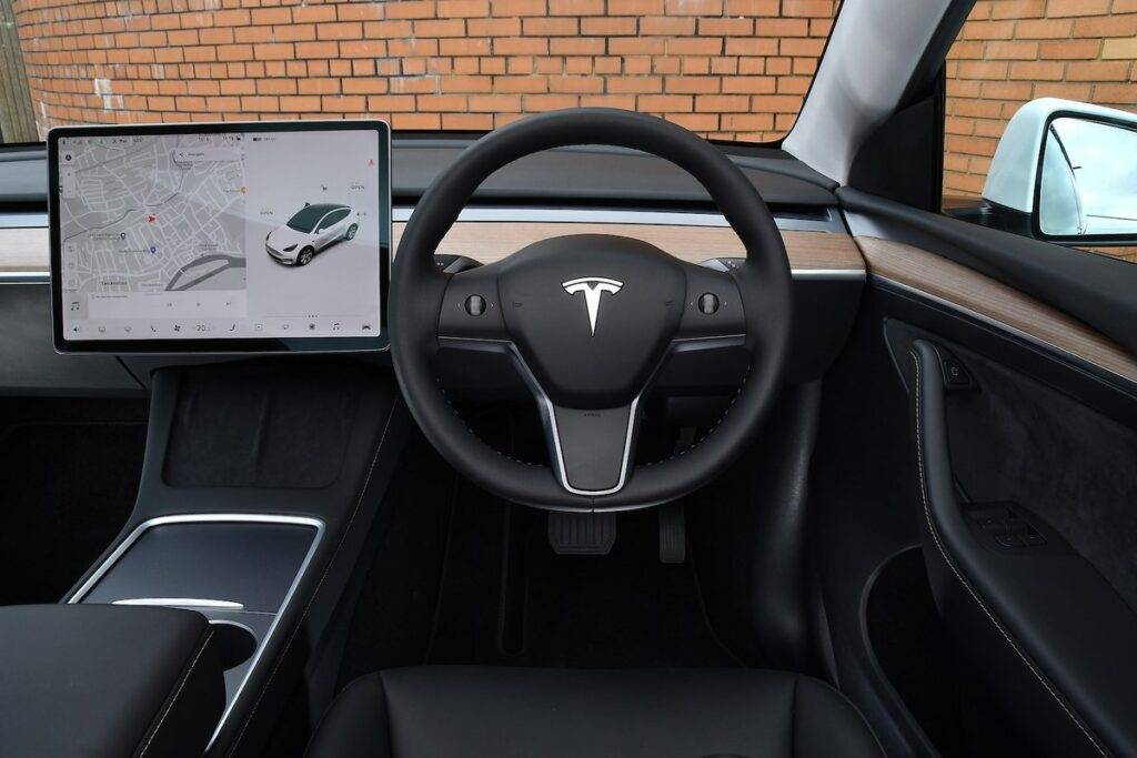 TESLA MODEL Y HATCHBACK - First Flexi Lease