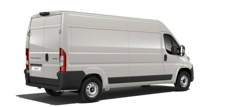 New Peugeot Boxer Side View