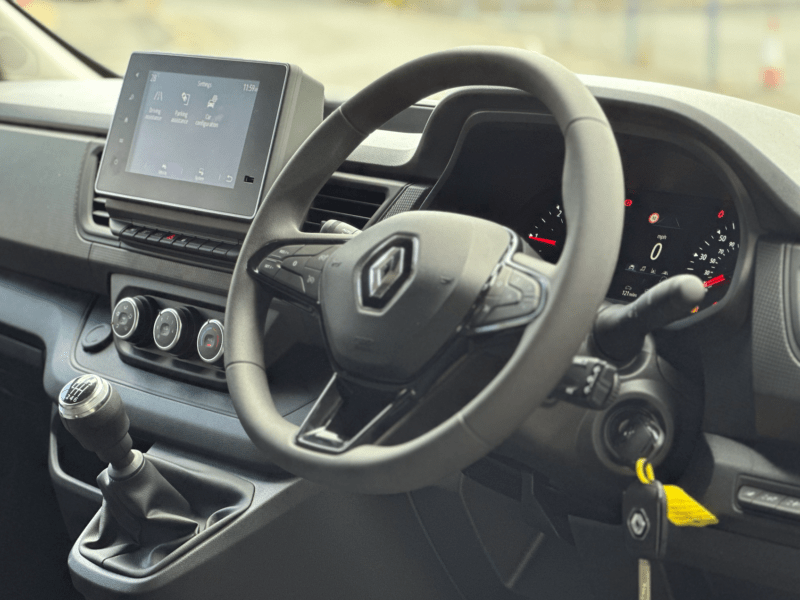 Renault Trafic Sl30 Blue Dci130 Advance Van Interior